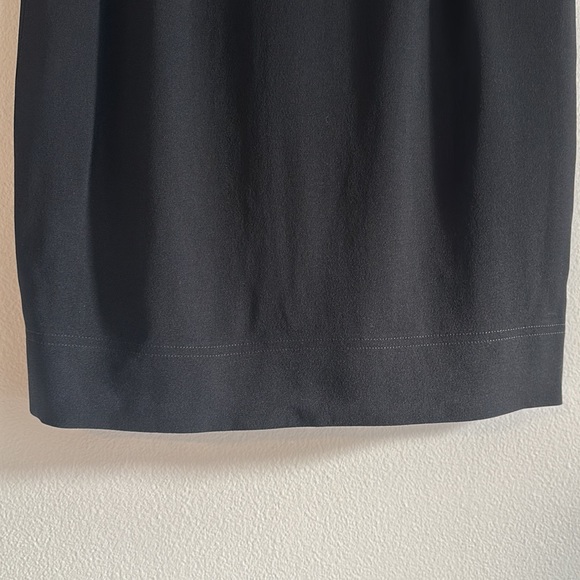 Cheap and Chic by Moschino Classic Black Pencil Skirt - Made in Italy - Picture 3 of 10